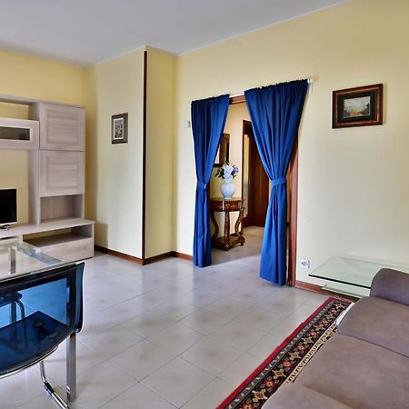 Casa Dei Limoni Apartment Gardone Riviera Bagian luar foto