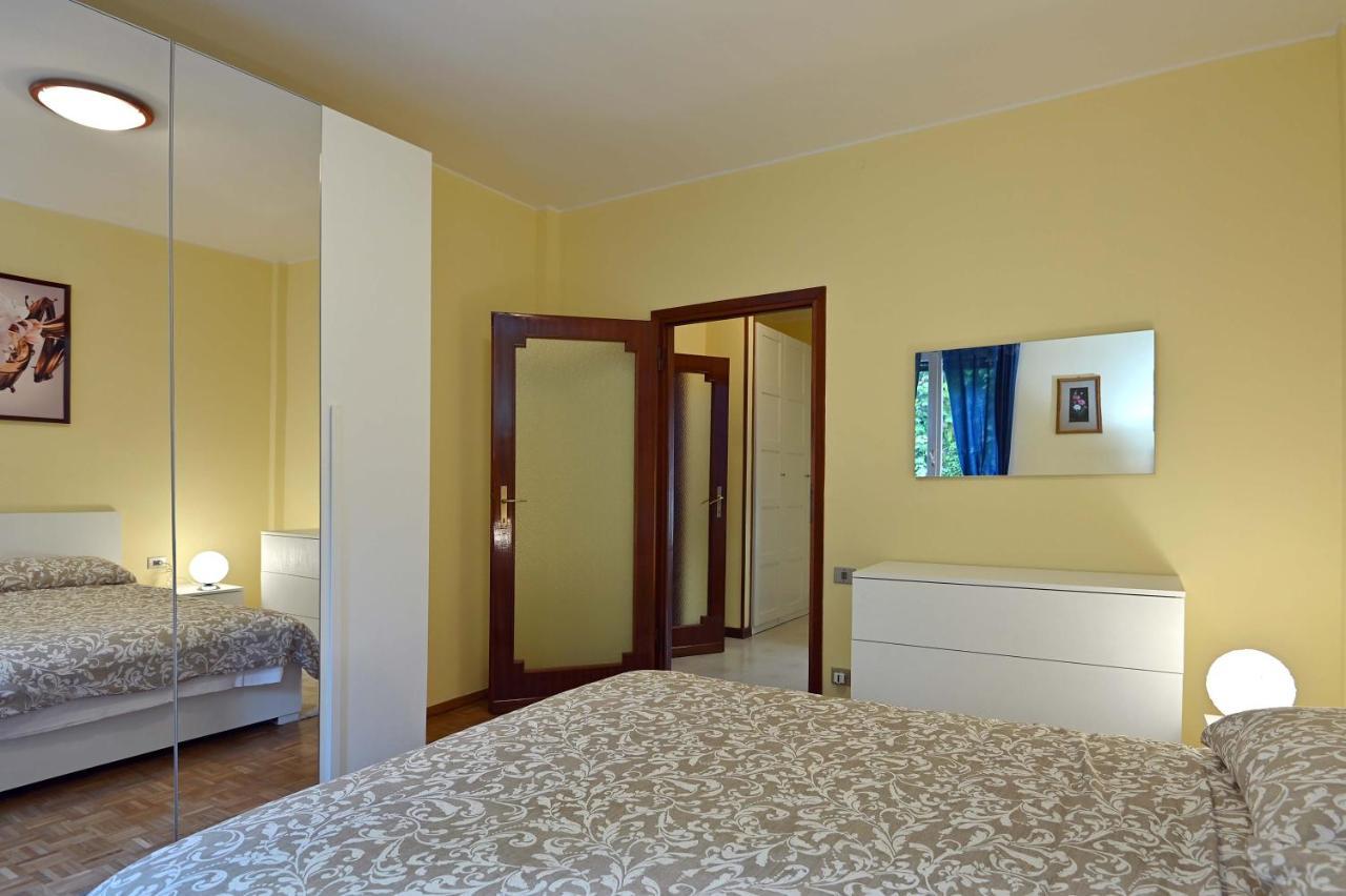 Casa Dei Limoni Apartment Gardone Riviera Bagian luar foto